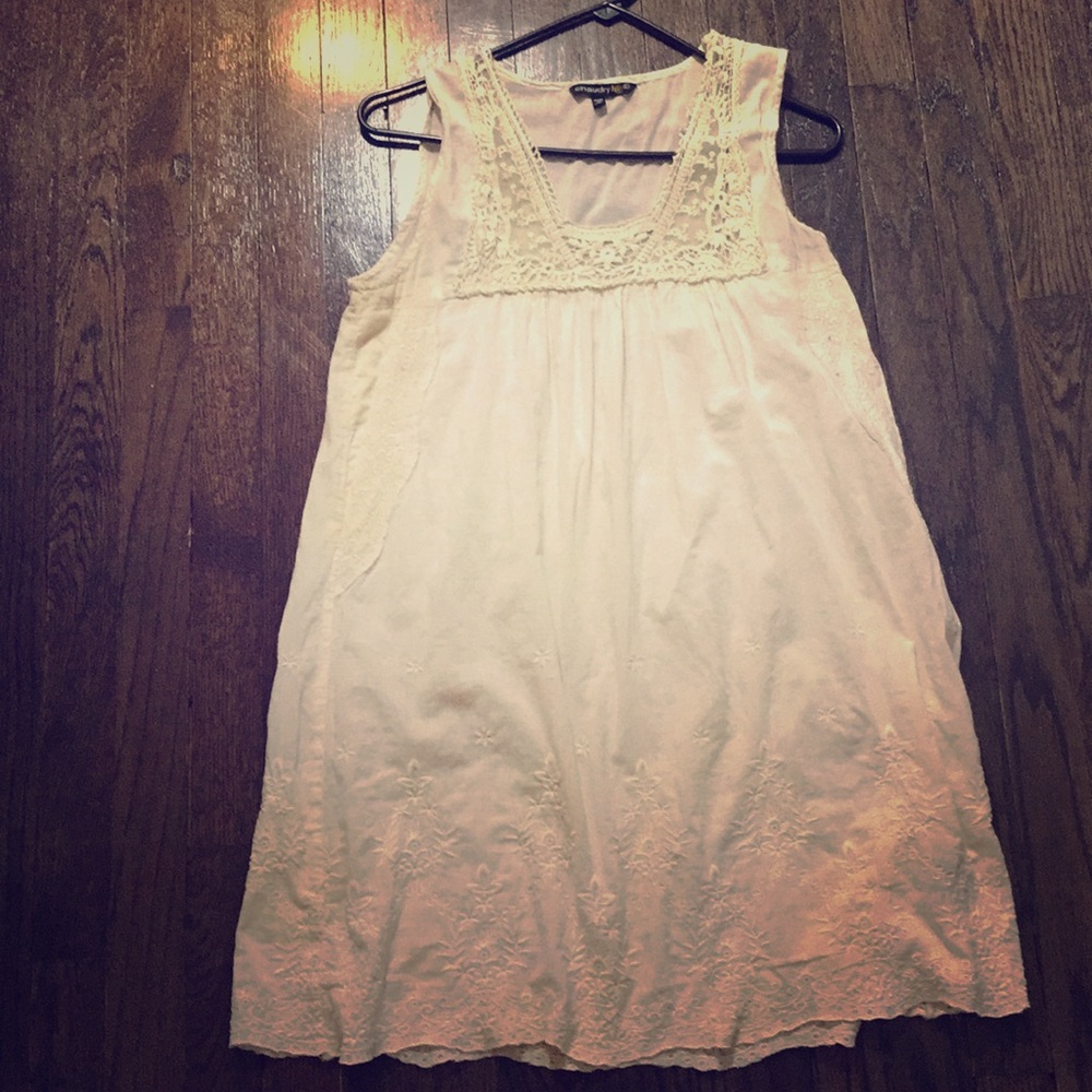 Cream lace flowy tunic tank shirt